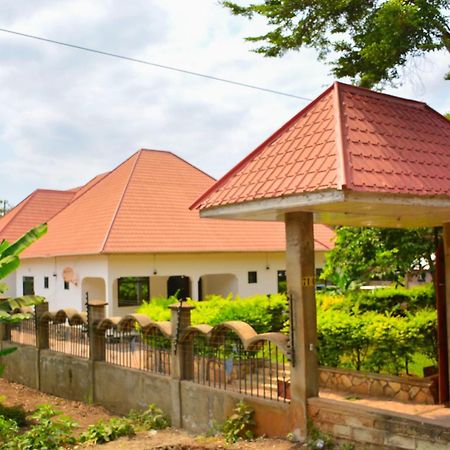 Parkbridge Resort Mto wa Mbu Exteriér fotografie